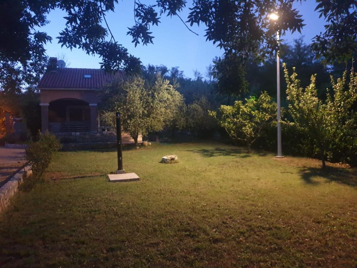 Holiday Home Borna Nin Zewnętrze zdjęcie