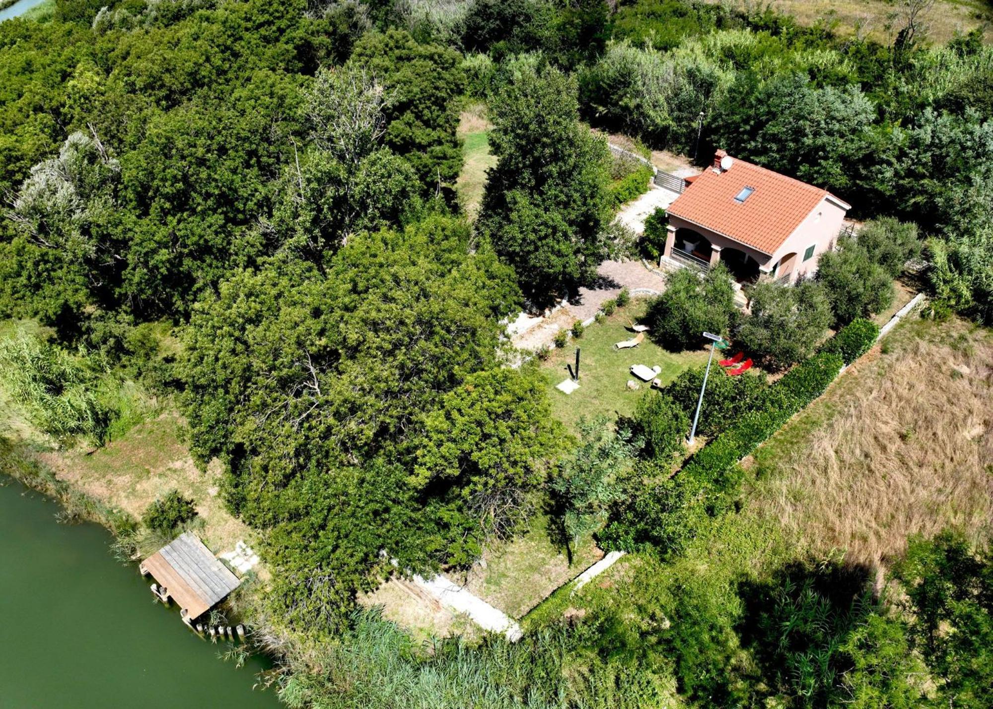 Holiday Home Borna Nin Zewnętrze zdjęcie